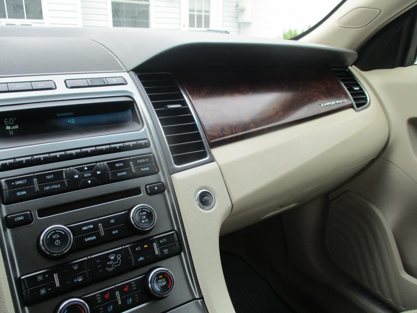 2010 BLUE Ford Taurus (1FAHP2JW5AG) , AUTOMATIC transmission, located at 540a Delsea Drive, Sewell, NJ, 08080, (856) 589-6888, 39.752560, -75.111206 - Photo#22